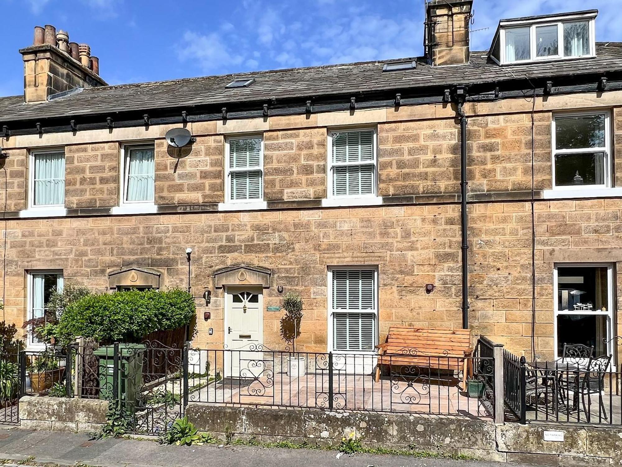 Darton Cottage 惠特比 外观 照片